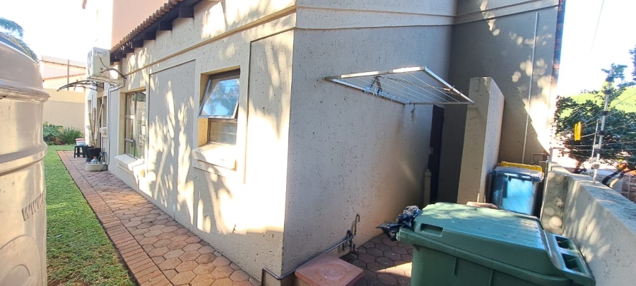 To Let 3 Bedroom Property for Rent in Safari Gardens North West